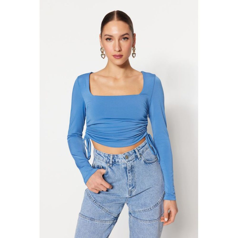 NWT Trendyol Women Fitted Square collar Knit Blouse